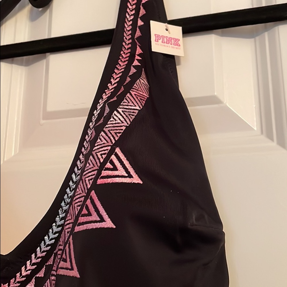 Victoria’s Secret Brand New size large